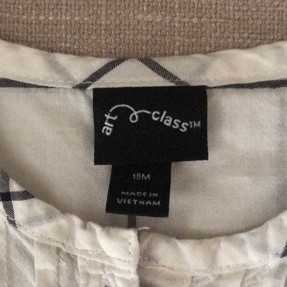 Baby Girl’s Blouse. Perfect for Fall! 18M EUC. - Picture 2 of 5